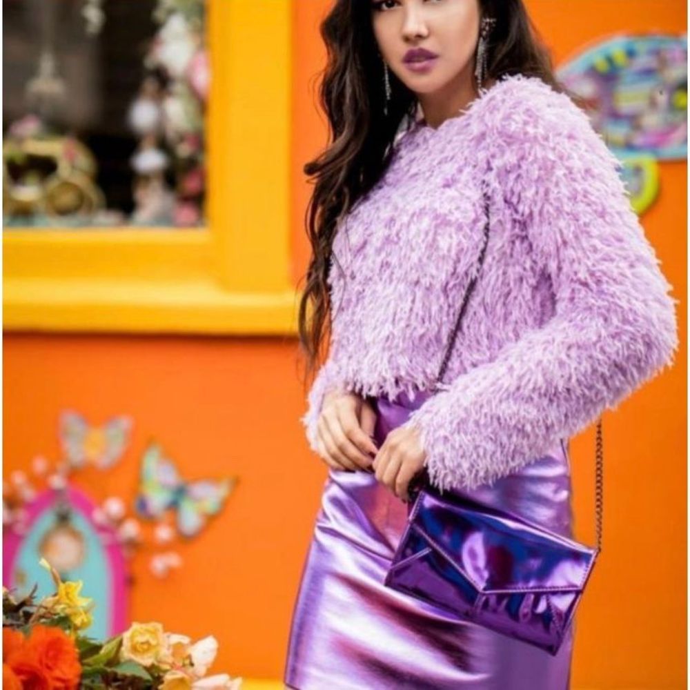 ZARA Feather Effect Lilac Top Women’s Size Medium Cropped Blogger Favorite Purpl